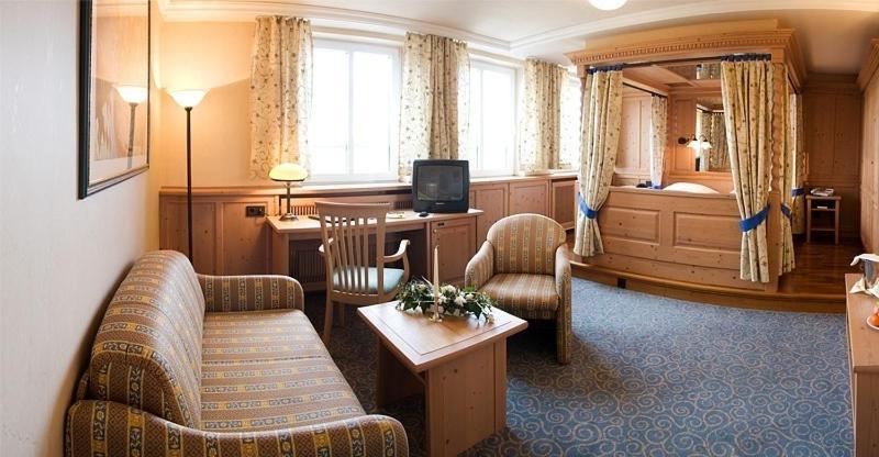 Hotel Goldener Helm Lichtenstein  Luaran gambar